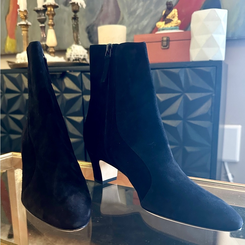Manolo Blahnik Black Suede Ankle Boots